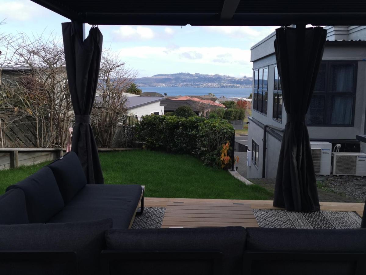 Lake Taupo Holiday Home Exterior foto