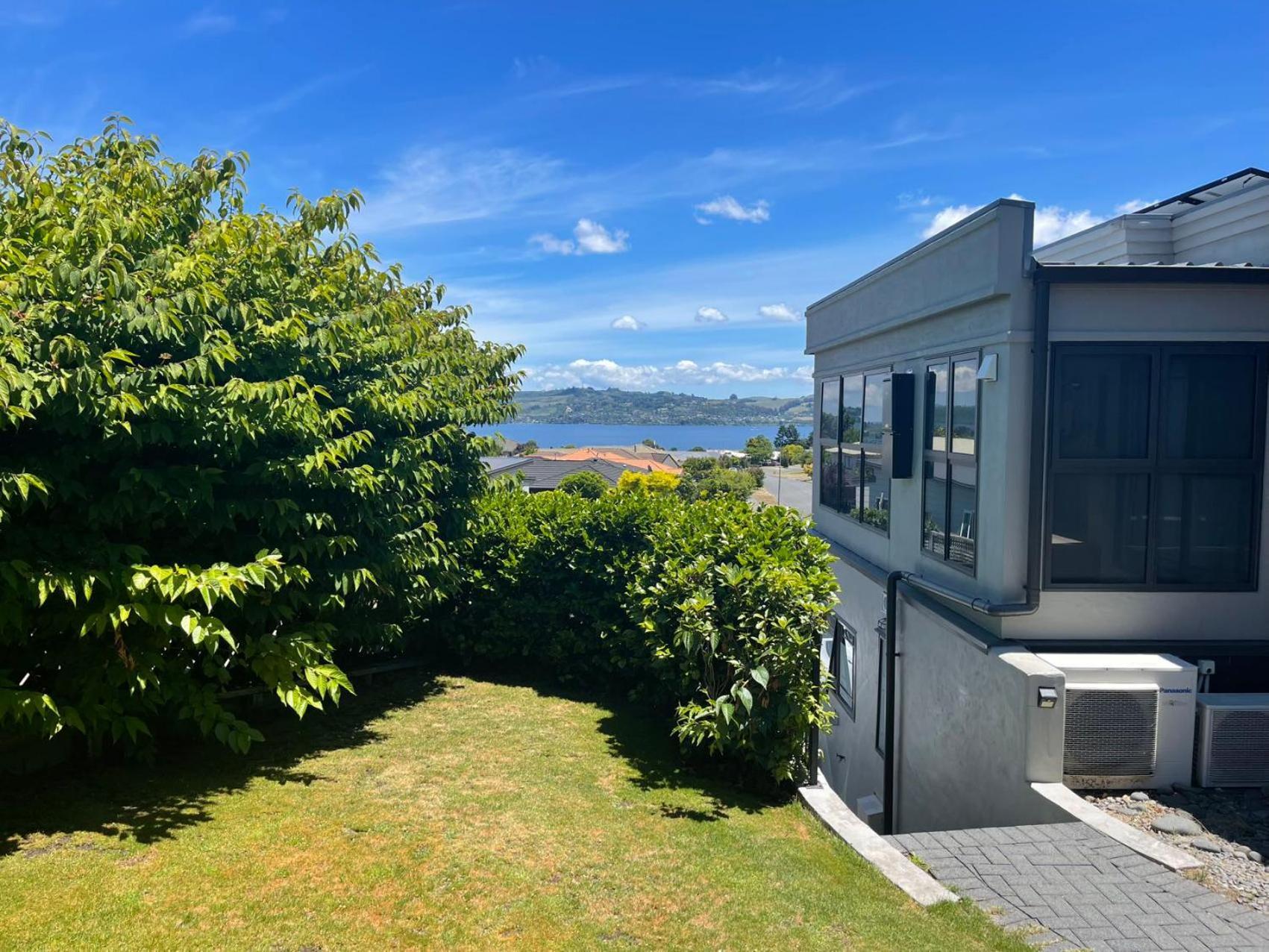 Lake Taupo Holiday Home Exterior foto